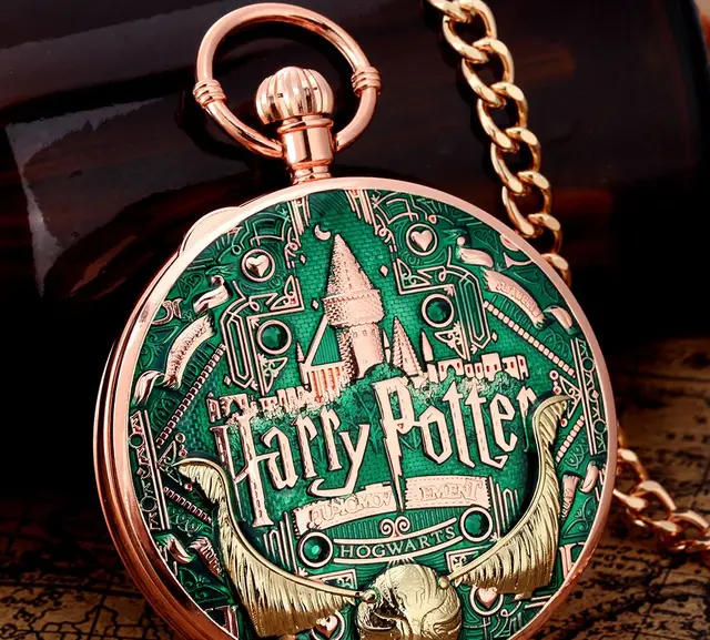 Hogwarts Music Box Clock