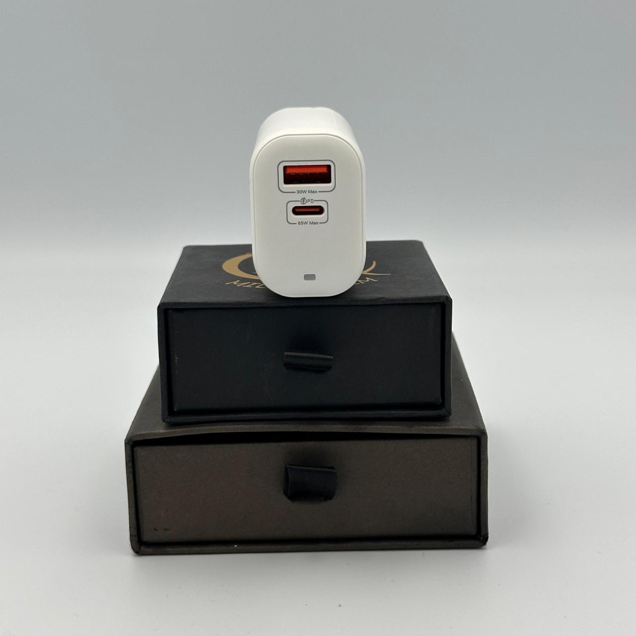 65W Fast Charging Adaptor