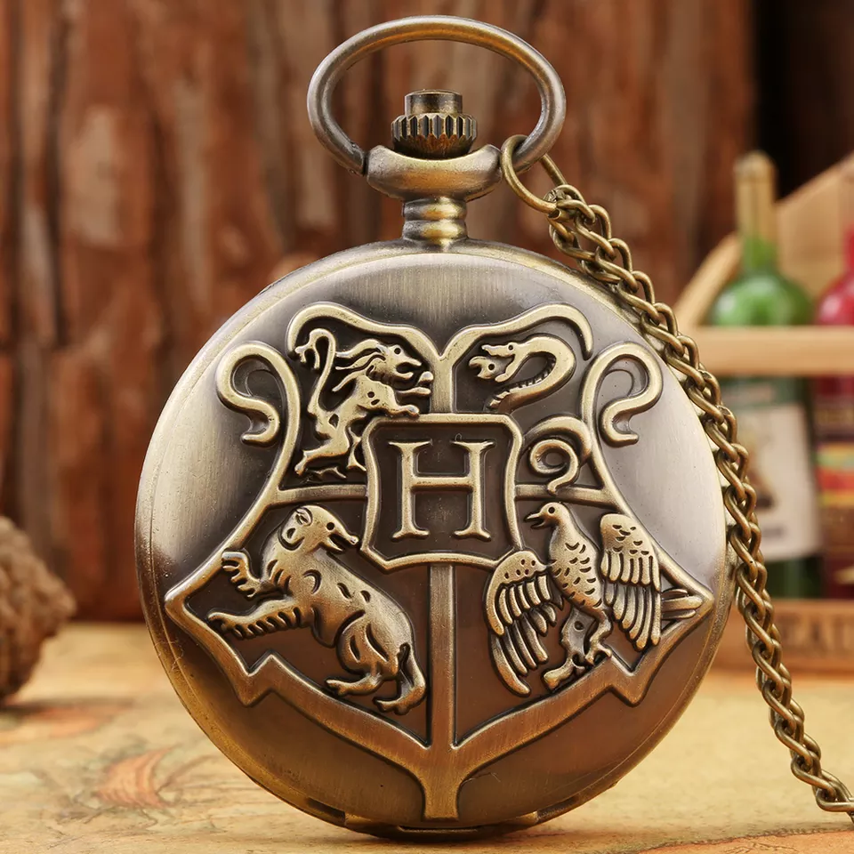 Hogwarts pocket watch outlet