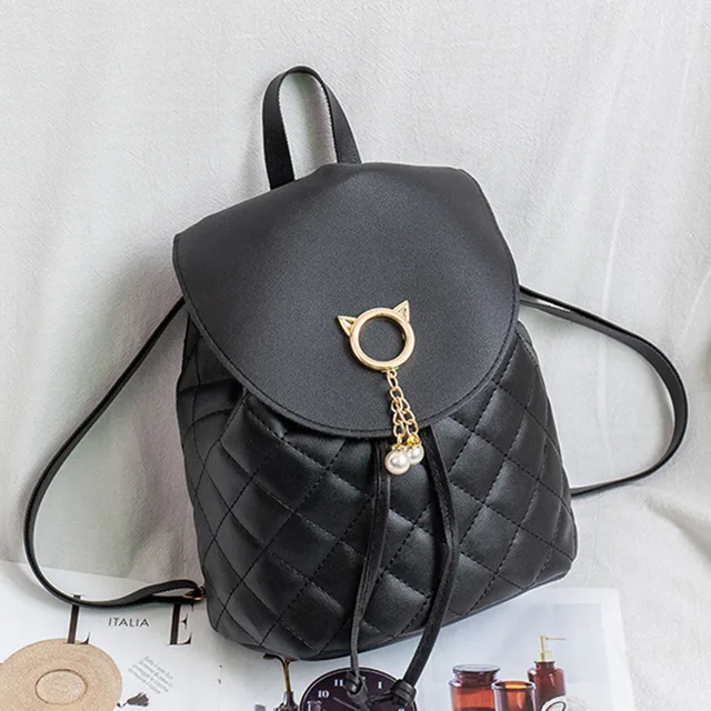 Ladies small 2025 leather backpack